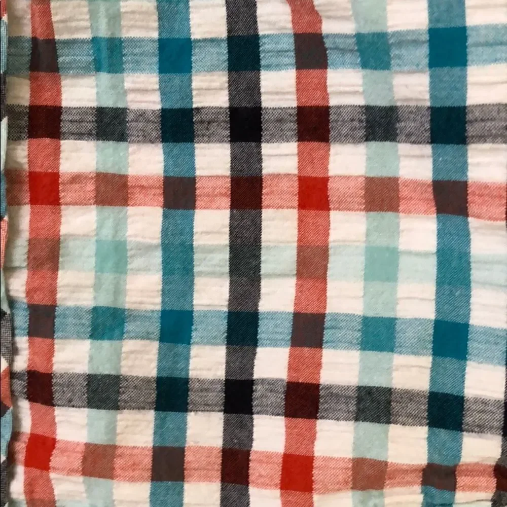 🎉 HP 🎉 🇺🇸 USA ! short sleeve button down 🇺🇸